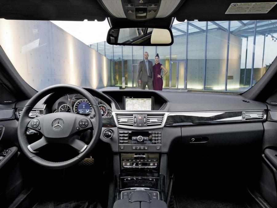  Mercedes-Benz E-Class 2009 года  (фото 56 из 74)